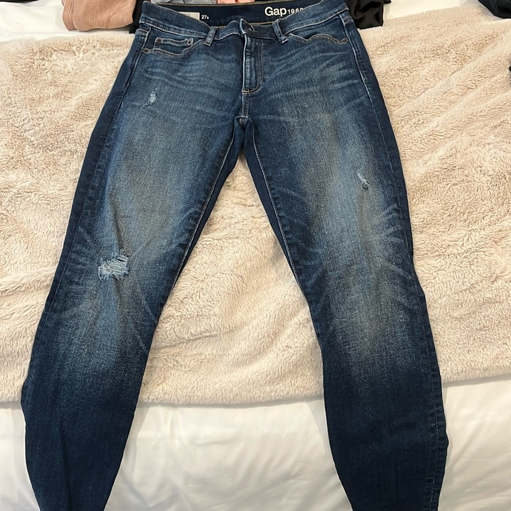 skinny jeans